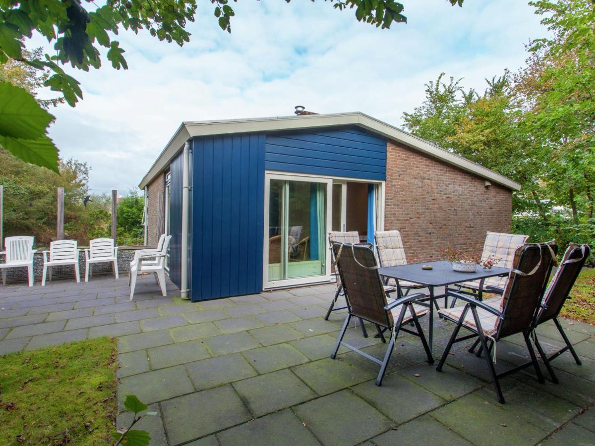 Bungalow In Nes On Ameland With Spacious Terrace Eksteriør bilde